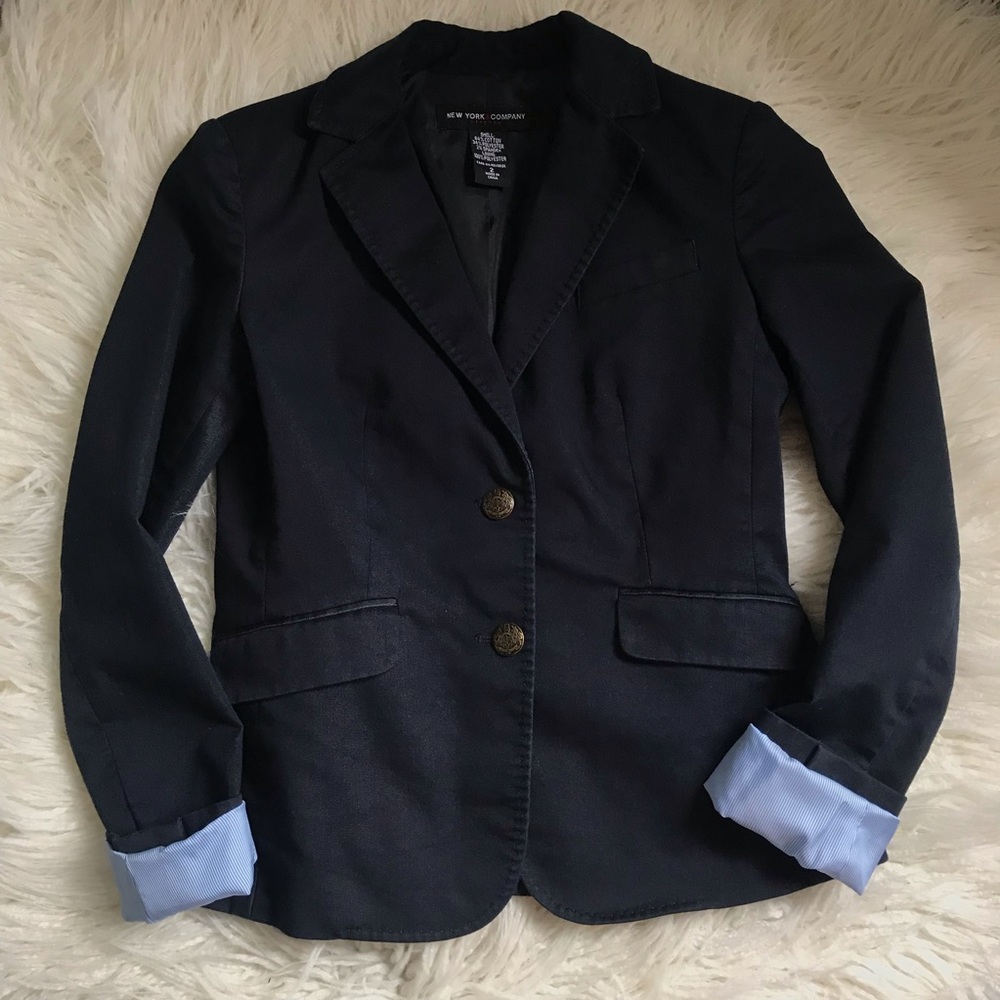 Navy blue blazer with pinstripe silk sleeve lining